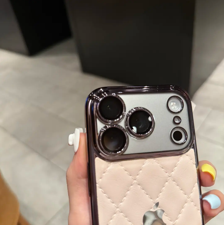 Chanel Style Diamond Leather Mobile Phone Case for iPhone Series